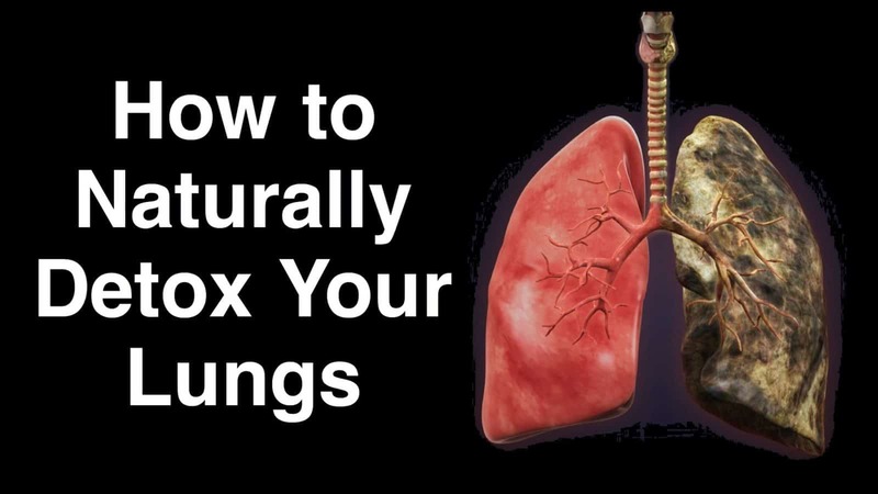 Hiện nay, trên thế giới có nhiều căn bệnh liên quan đến lá phổi của chúng ta. Hầu hết các loại bệnh này đều làm bệnh nhân gặp khó khăn khi hô hấp, oxy trong cơ thể bị cạn kiệt dẫn đến cái chết. Thế mới thấy, giống như não và tim, phổi cũng đóng vai trò quan trọng trong cơ thể. Trong thời kỳ bệnh dịch Sars – Cov2 thì chúng ta càng cần phải giữ lá phổi luôn khỏe mạnh. Hôm nay, Glutathione sẽ hướng dẫn cho bạn các cách làm sạch phổi ngay tại nhà.